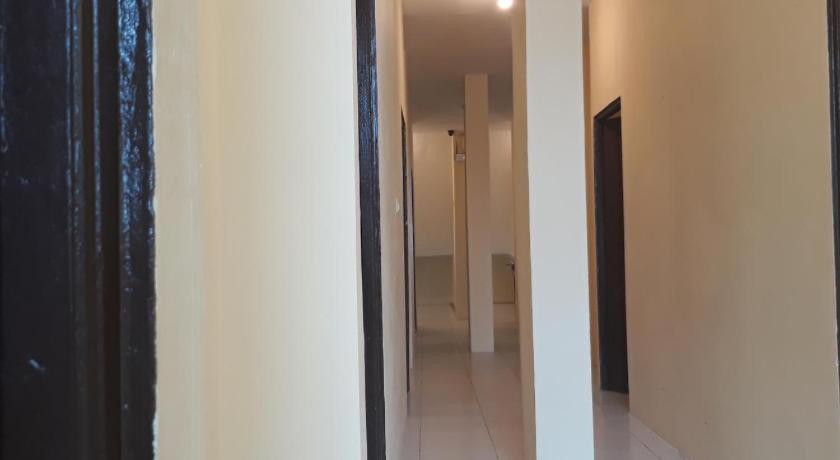 Hotel Oyo 1192 Lotus 2*